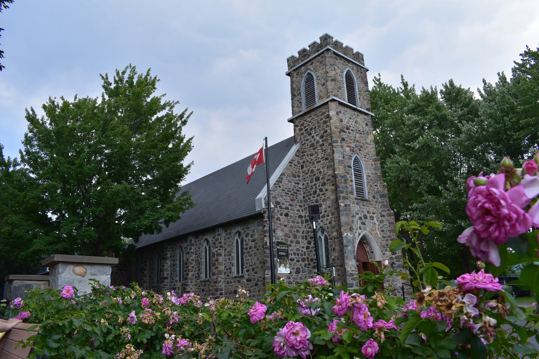 Extérieur de l’Église Saint-Georges à Drummondville